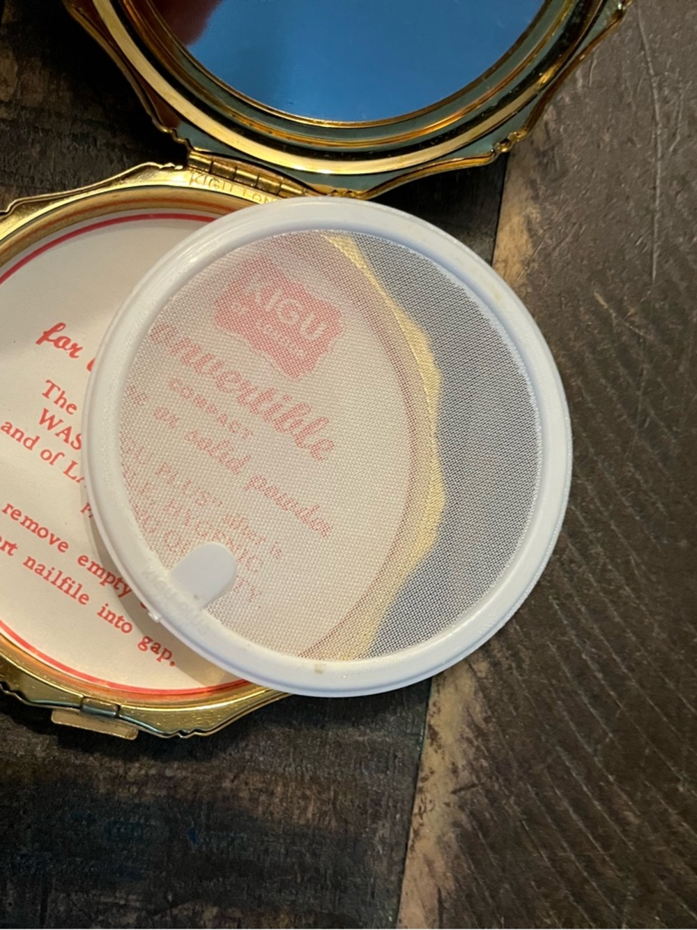 Vintage KIGU of London Jade & Gold Toned Powder Compact with Filter and Mirror - Picture 10 of 11